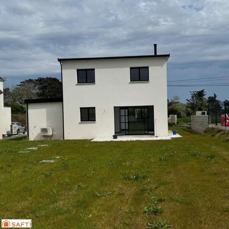 Photo 2 - Maison à LANDEDA