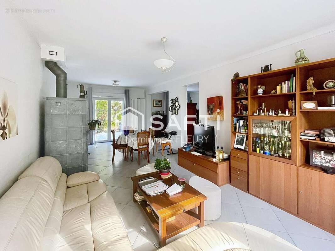 Photo 2 - Maison à CHEMERE