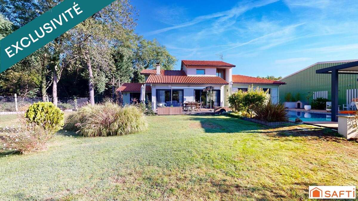 Photo 3 - Maison à LABARTHE-INARD