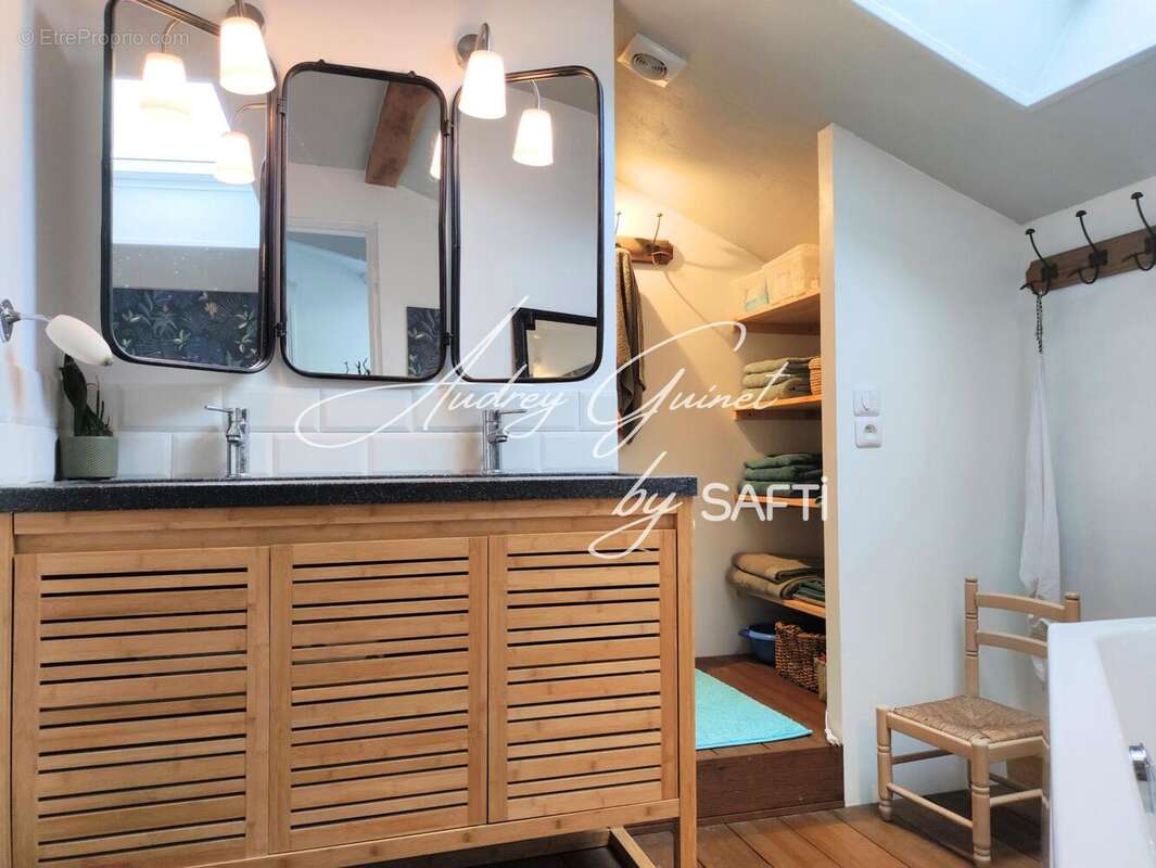 Photo 8 - Maison à QUINCAY