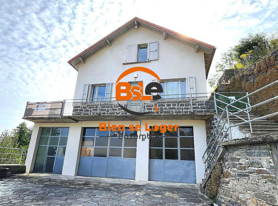 Maison à SAINT-FLOUR