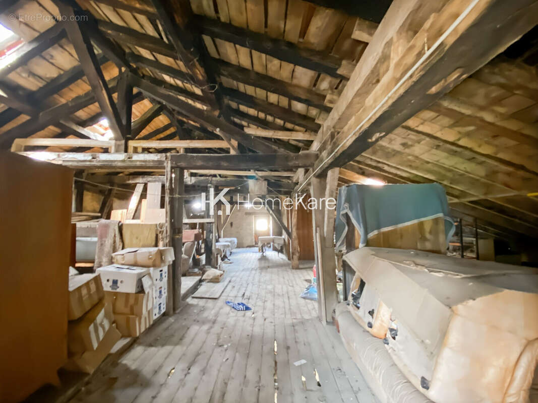 Maison à LONGUEVILLE