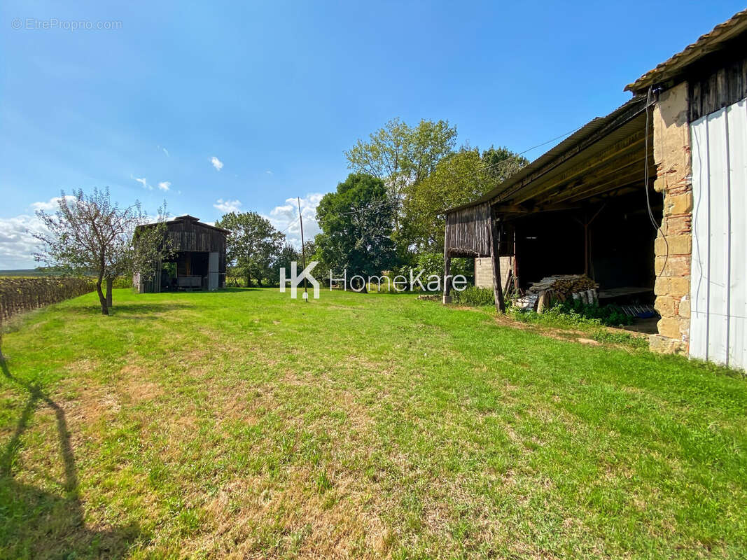 Maison à LONGUEVILLE