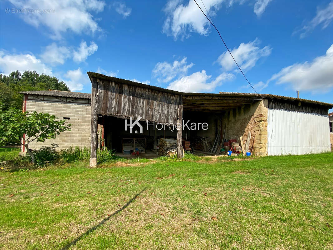 Maison à LONGUEVILLE
