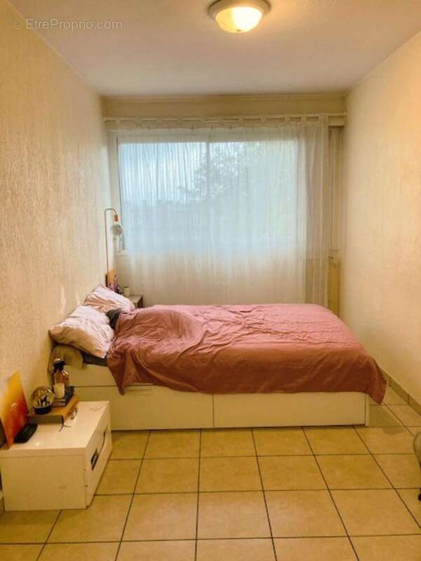 Photo 6 - Appartement à VILLEURBANNE