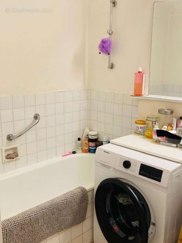 Photo 8 - Appartement à VILLEURBANNE