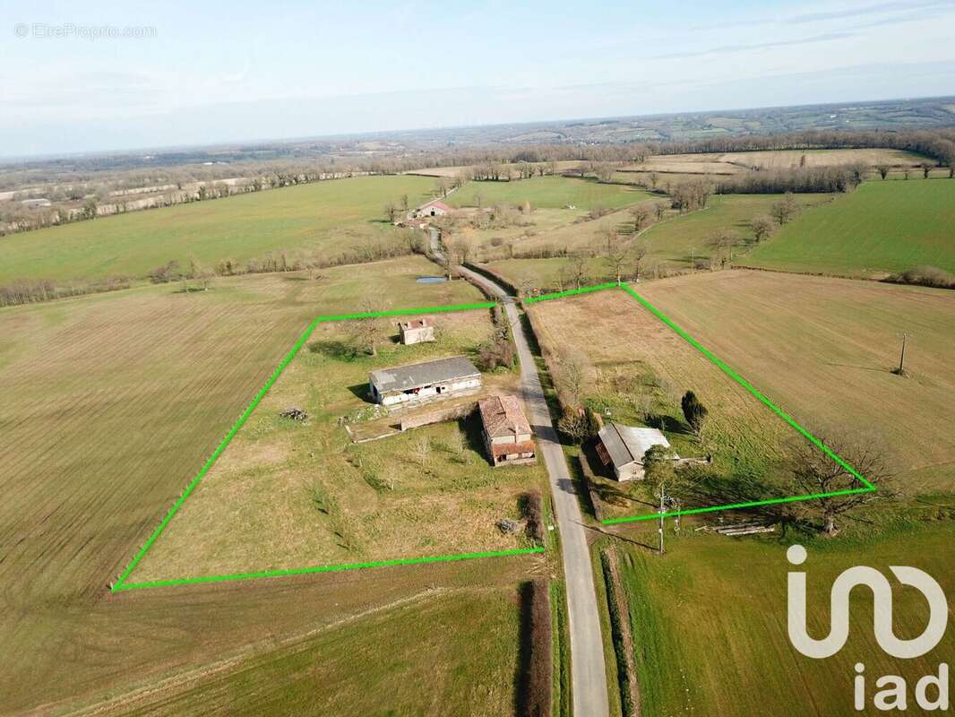 Photo 3 - Maison à AVAILLES-LIMOUZINE