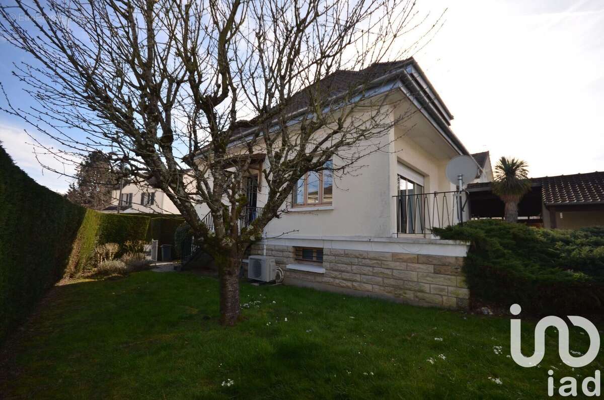 Photo 2 - Maison à MASSY