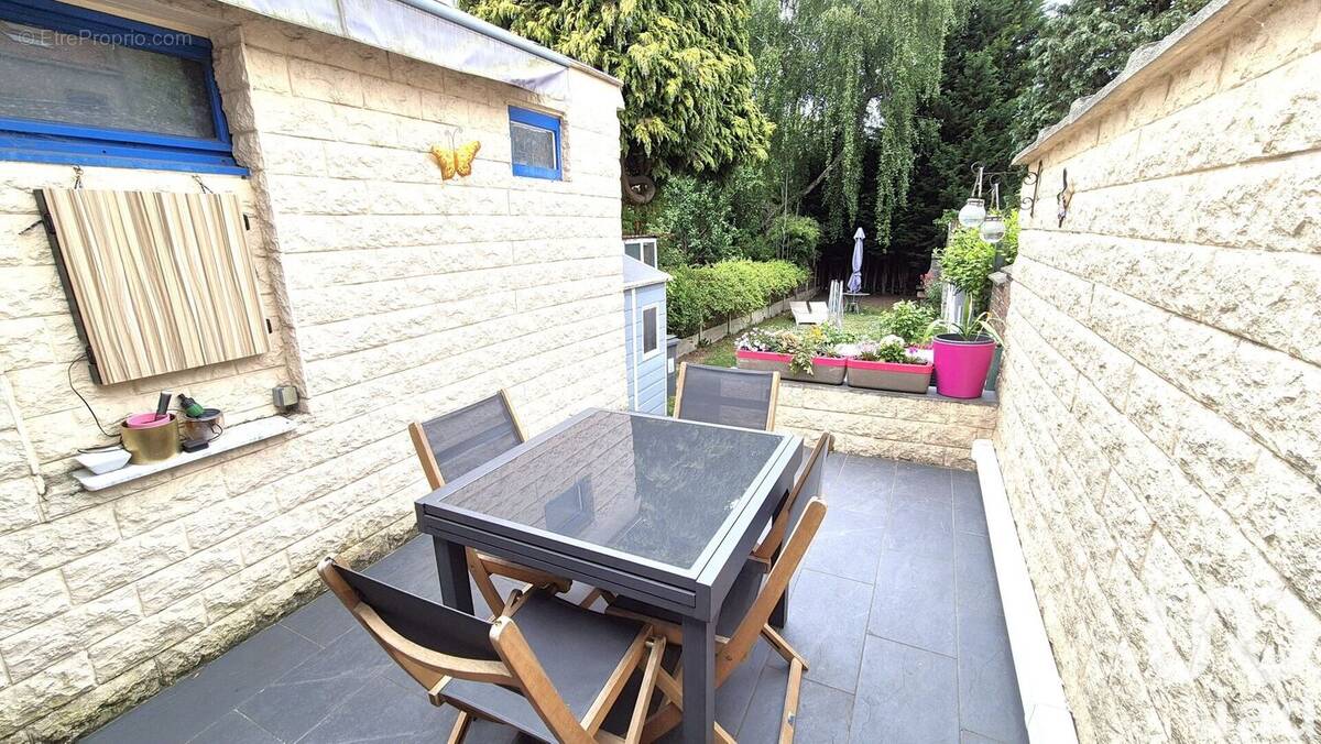 Photo 1 - Maison à MONS-EN-BAROEUL