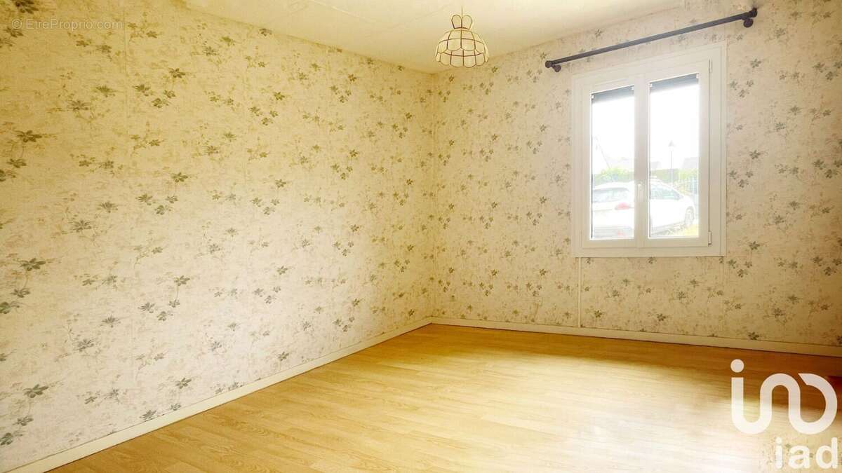 Photo 5 - Maison à LE COUDRAY-SAINT-GERMER