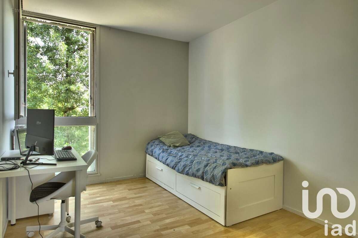 Photo 4 - Appartement à CERGY