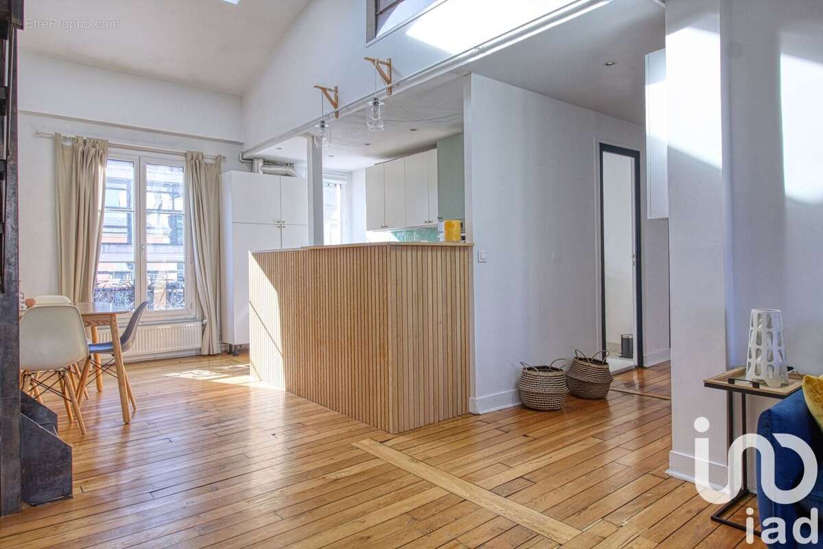 Photo 7 - Appartement à LEVALLOIS-PERRET