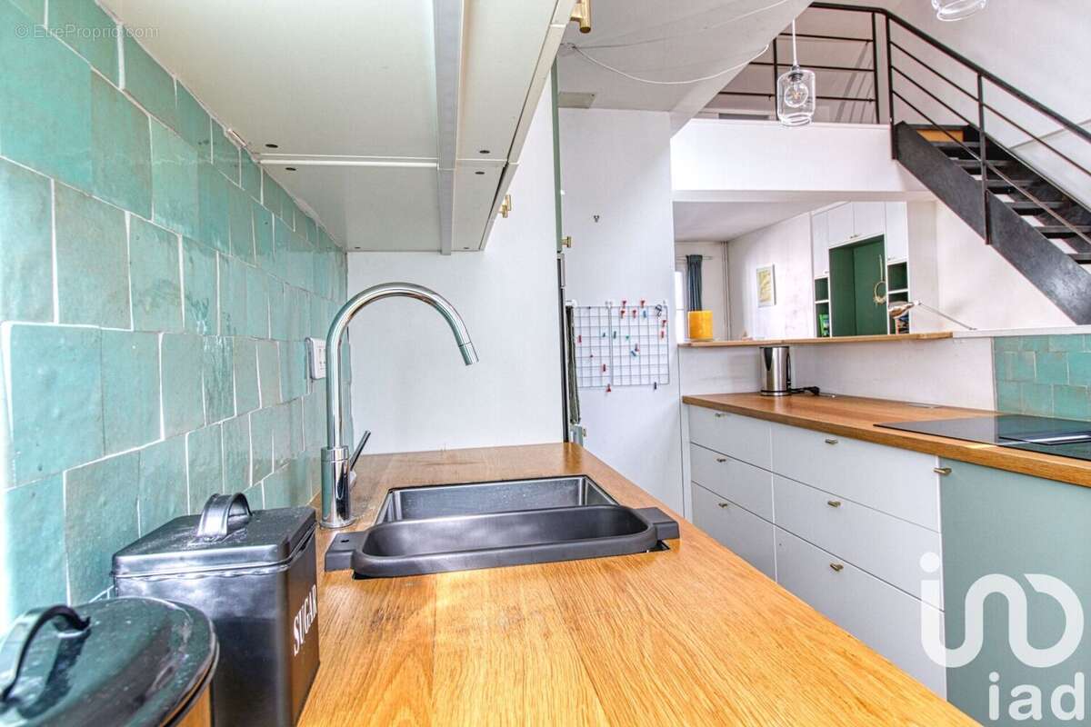 Photo 8 - Appartement à LEVALLOIS-PERRET