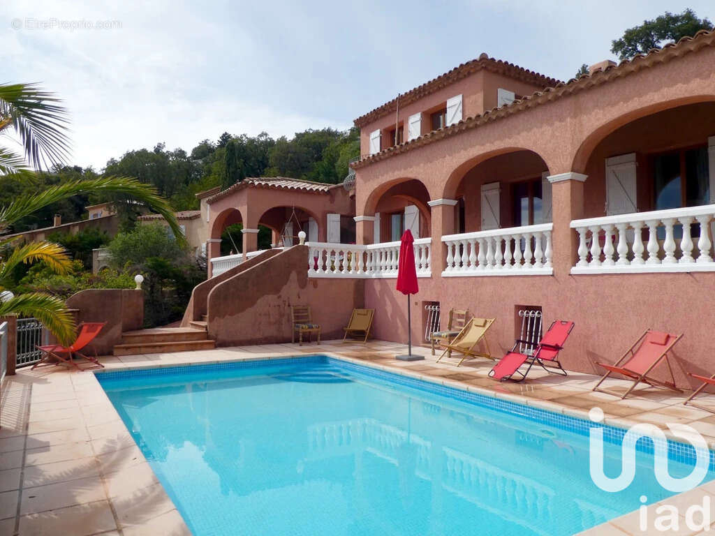 Photo 4 - Maison à LA LONDE-LES-MAURES