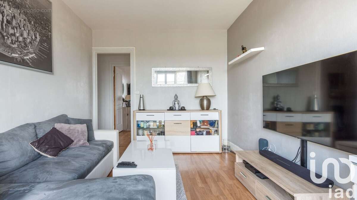 Photo 2 - Appartement à SAINT-MAUR-DES-FOSSES