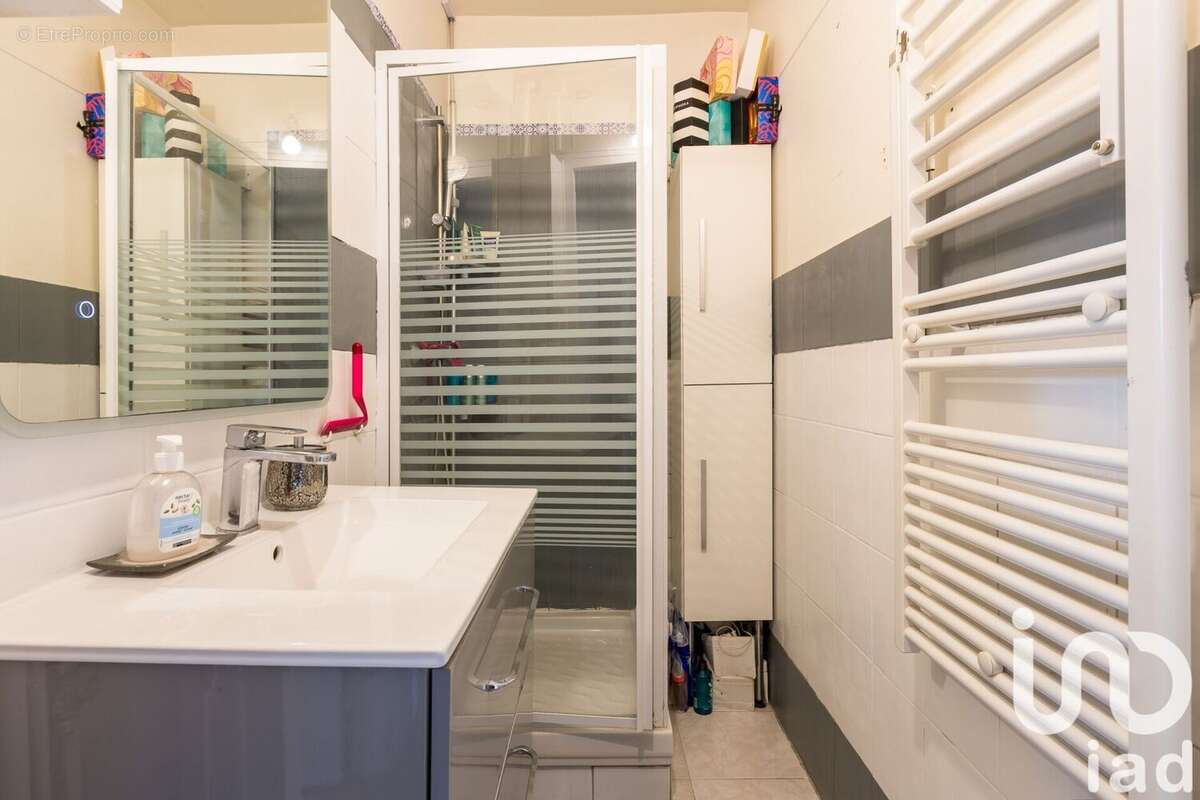 Photo 7 - Appartement à SAINT-MAUR-DES-FOSSES