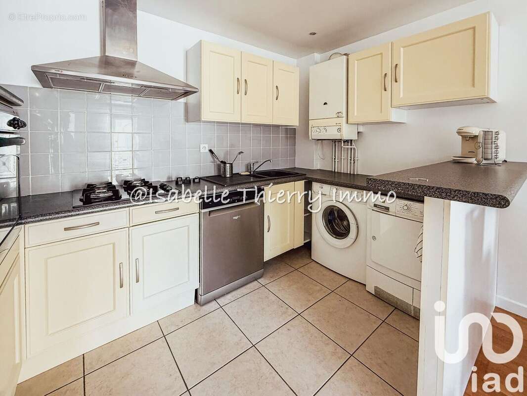 Photo 3 - Appartement à SAVIGNY-SUR-ORGE