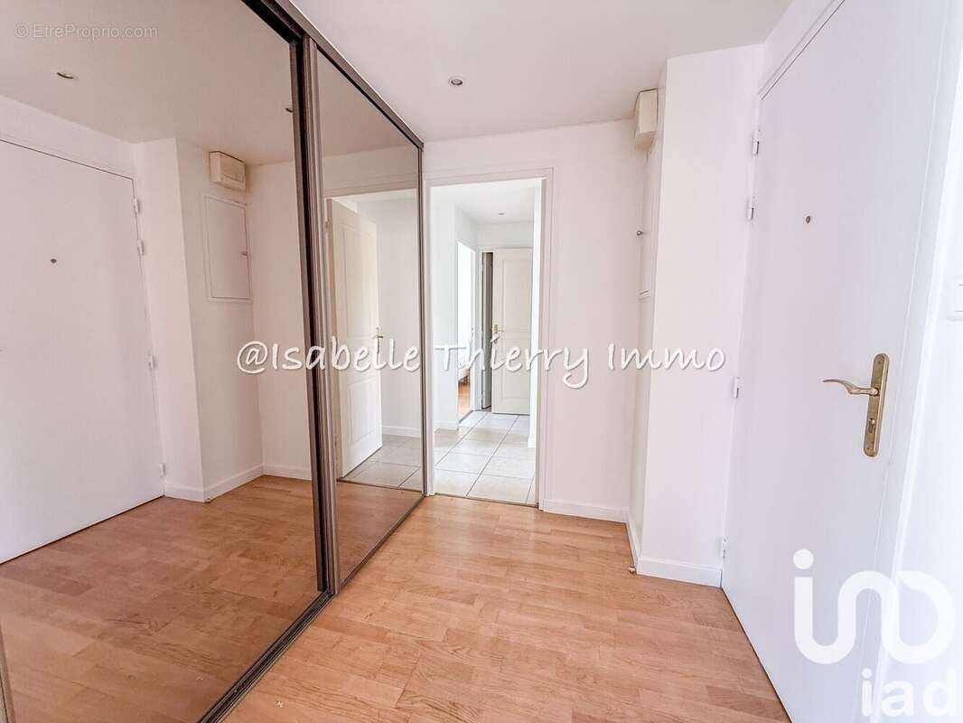 Photo 6 - Appartement à SAVIGNY-SUR-ORGE