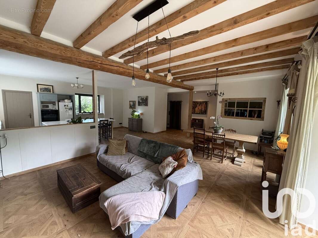 Photo 2 - Maison à ARAULES