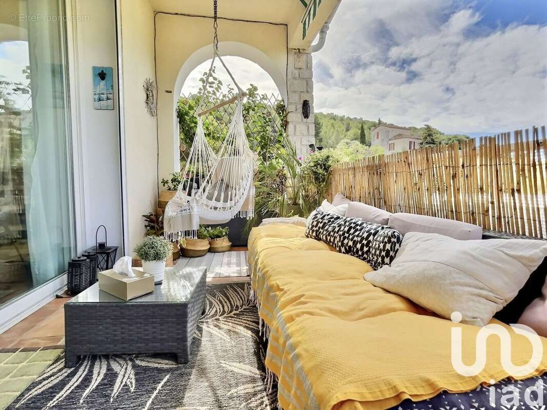 Photo 8 - Appartement à CEYRESTE