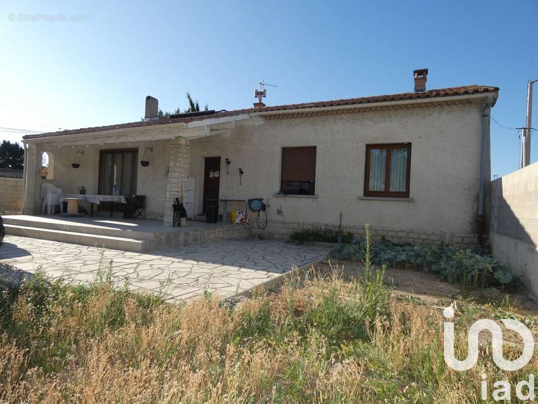 Photo 1 - Maison à LE PONTET