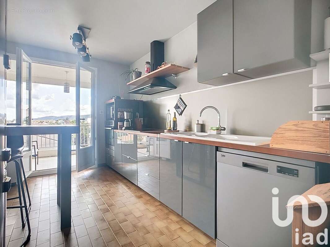 Photo 2 - Appartement à TOURNON-SUR-RHONE