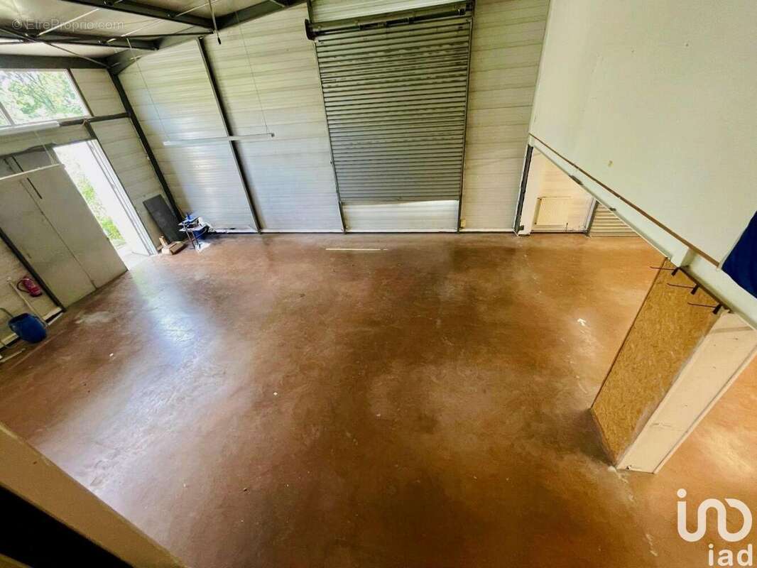 Photo 9 - Commerce à RAMONVILLE-SAINT-AGNE