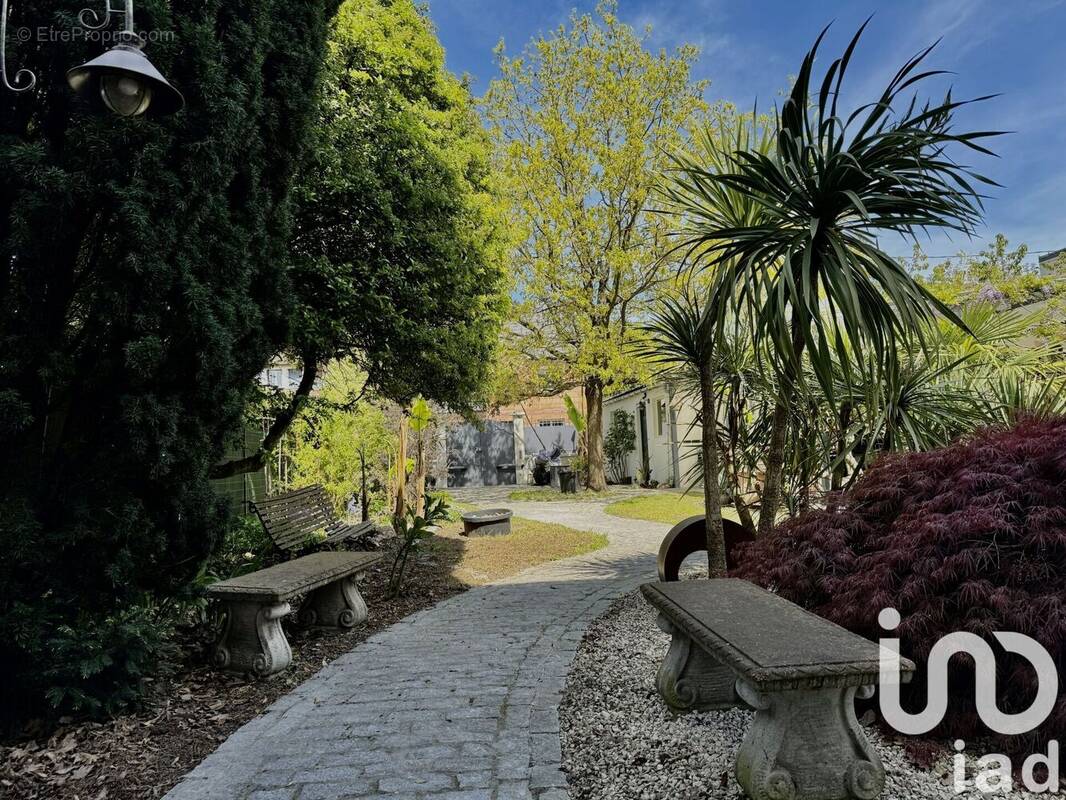 Photo 1 - Autre à LONGJUMEAU