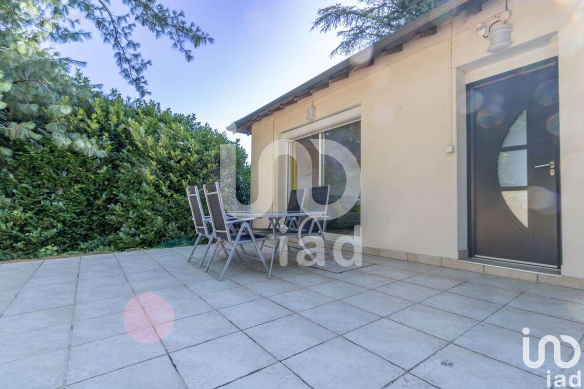 Photo 5 - Maison à CHARBONNIERES-LES-BAINS