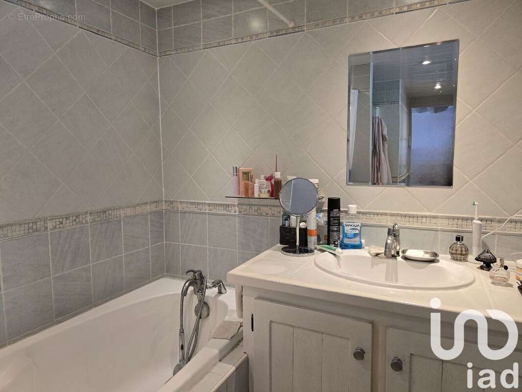 Photo 7 - Maison à LES MARETS