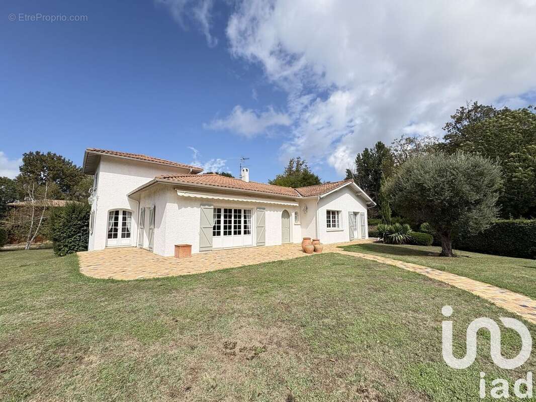 Photo 3 - Maison à CARBON-BLANC