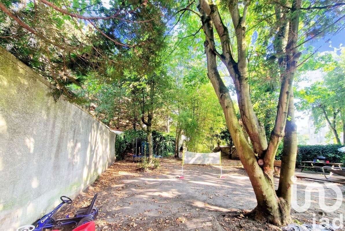 Photo 9 - Appartement à LE PERREUX-SUR-MARNE