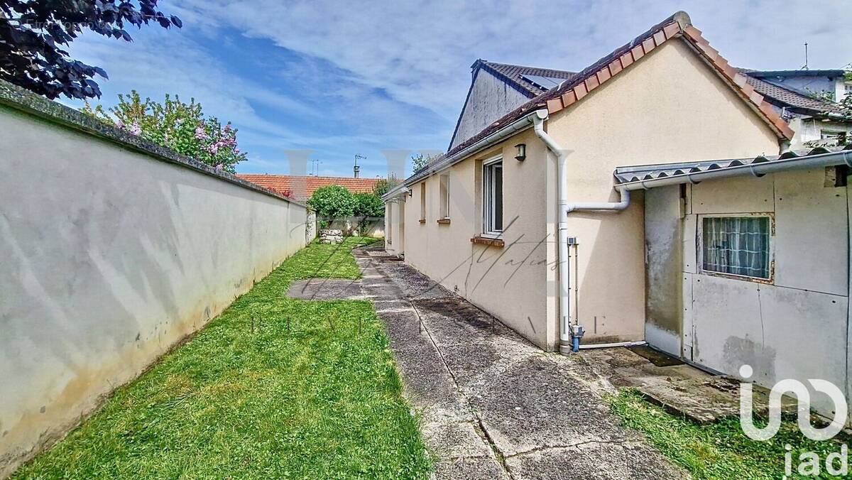 Photo 1 - Maison à PONTAULT-COMBAULT