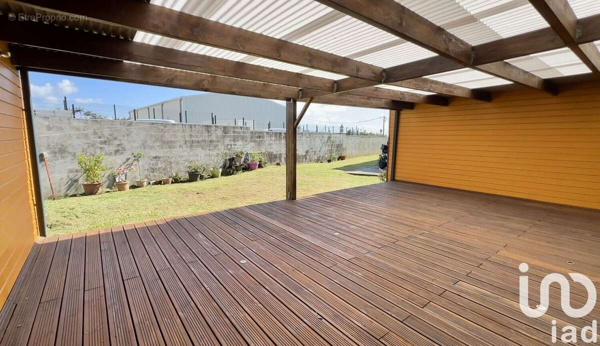 Photo 3 - Maison à SAINT-BENOIT