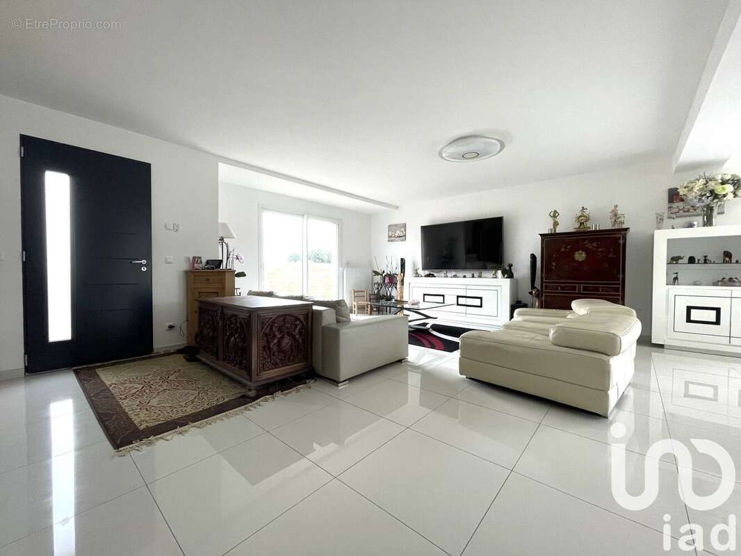 Photo 6 - Maison à ABONDANT