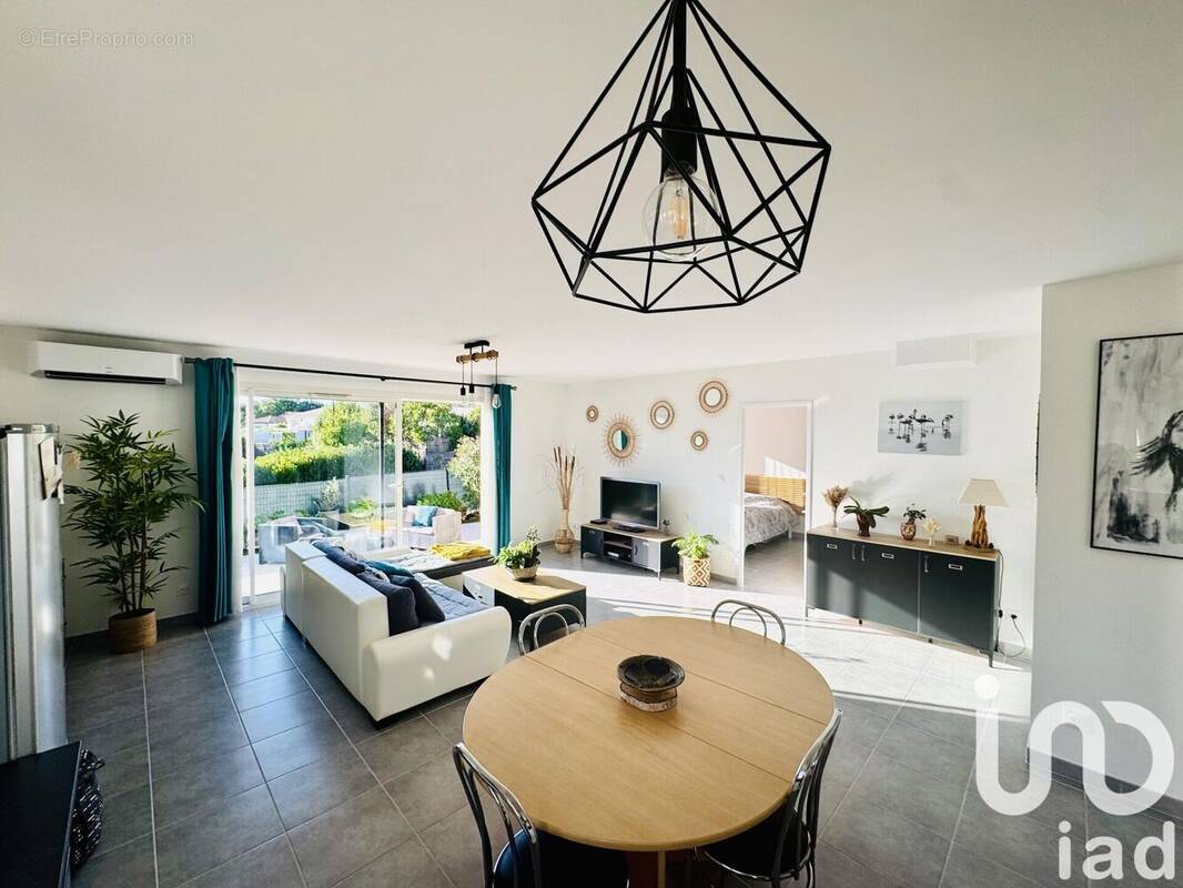 Photo 1 - Maison à NAGES-ET-SOLORGUES