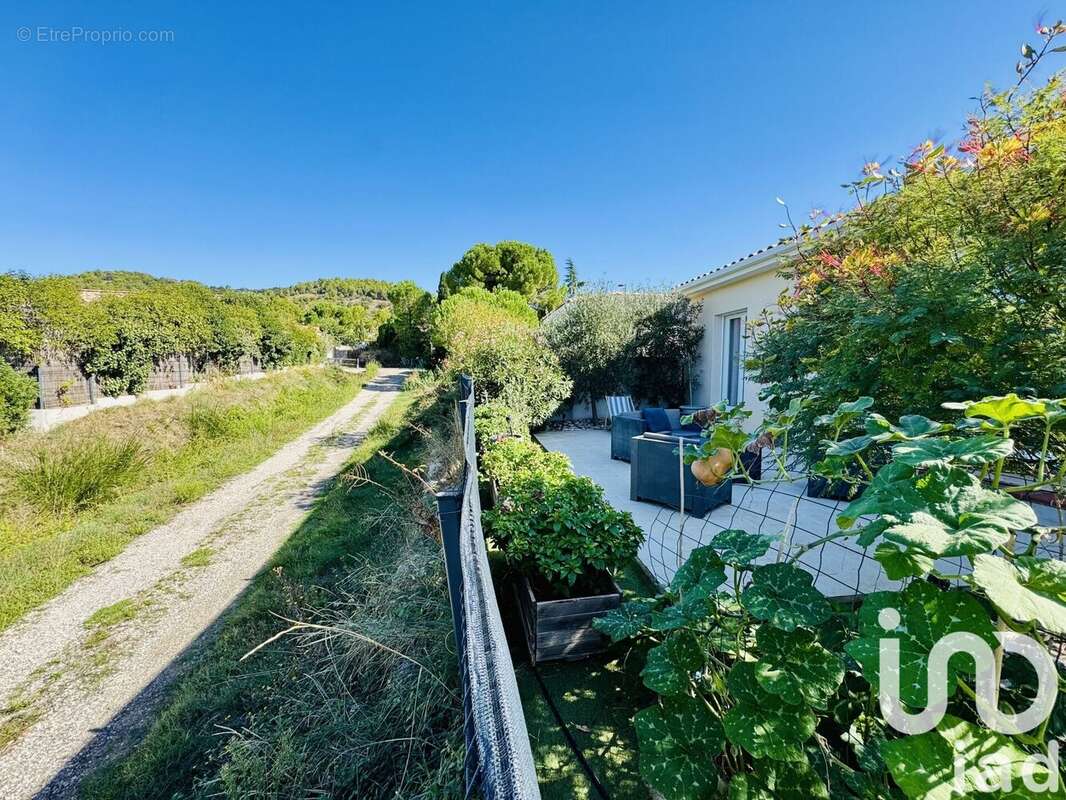 Photo 2 - Maison à NAGES-ET-SOLORGUES