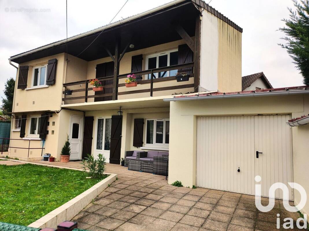 Photo 1 - Maison à GOUSSAINVILLE