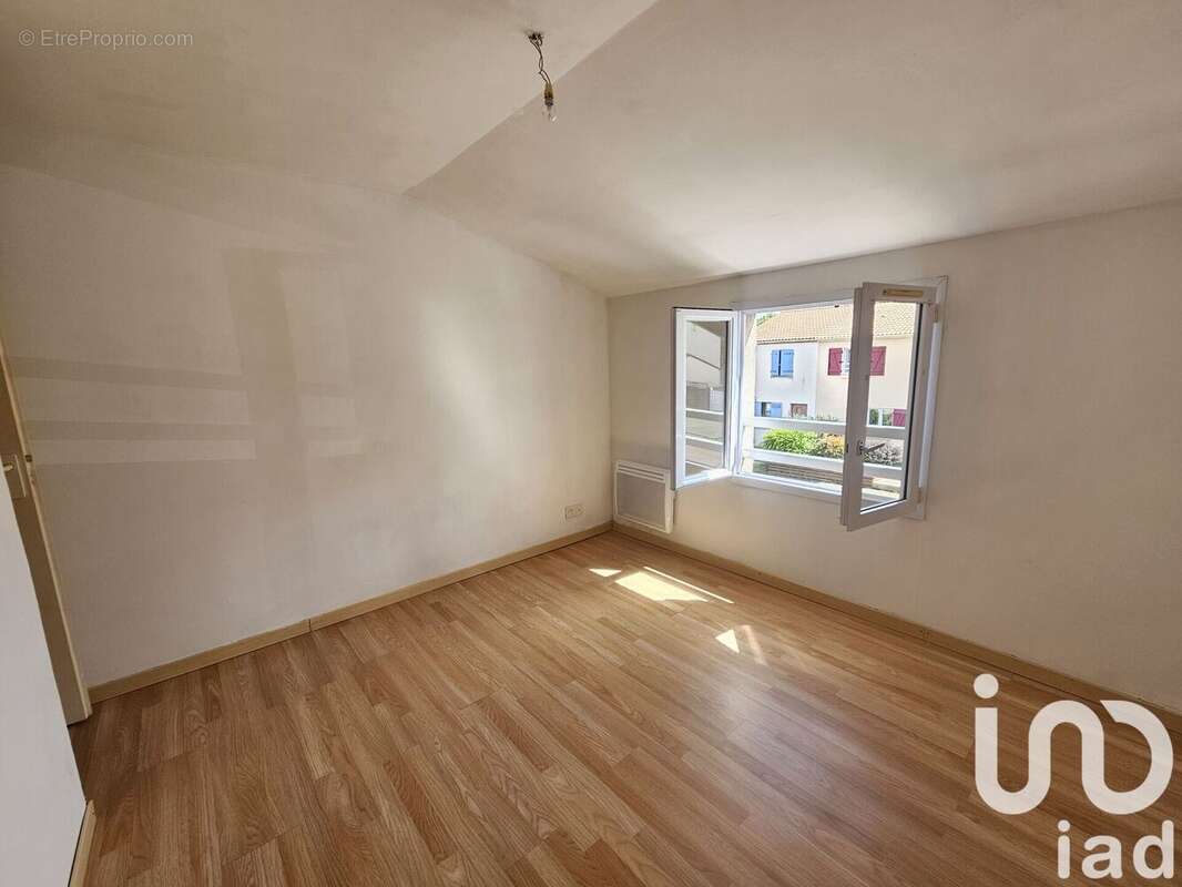 Photo 6 - Maison à ROCHESERVIERE