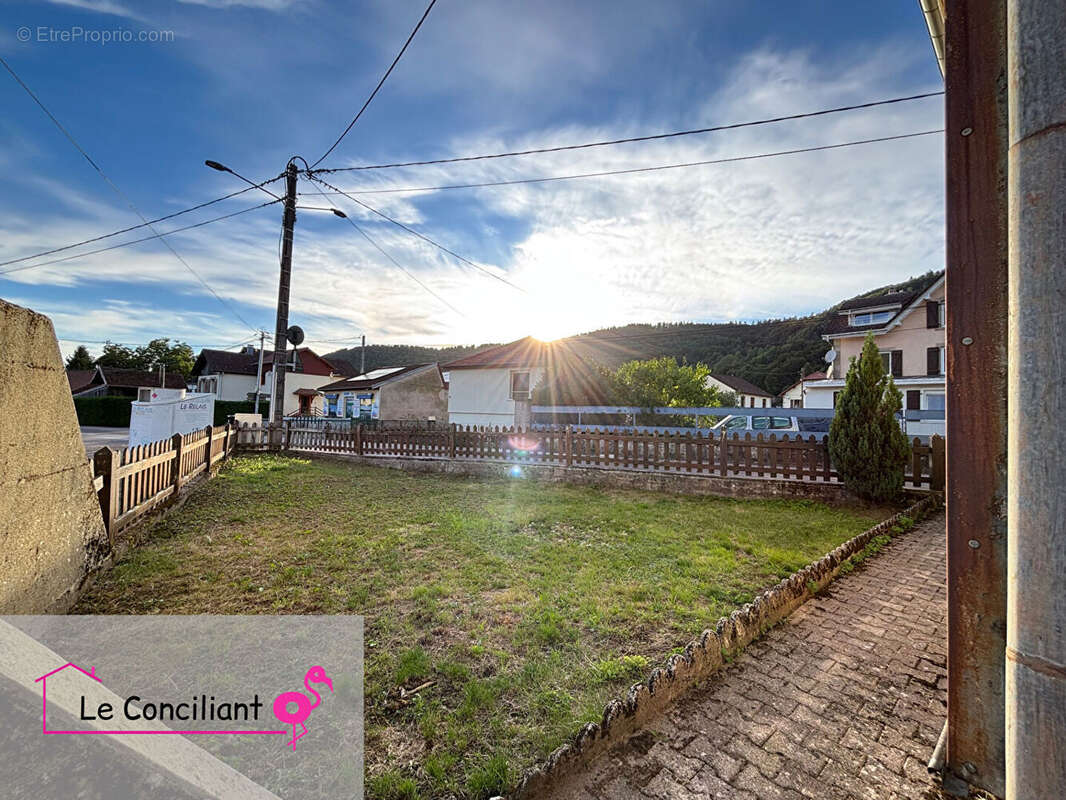 Appartement à LE VAL-D&#039;AJOL