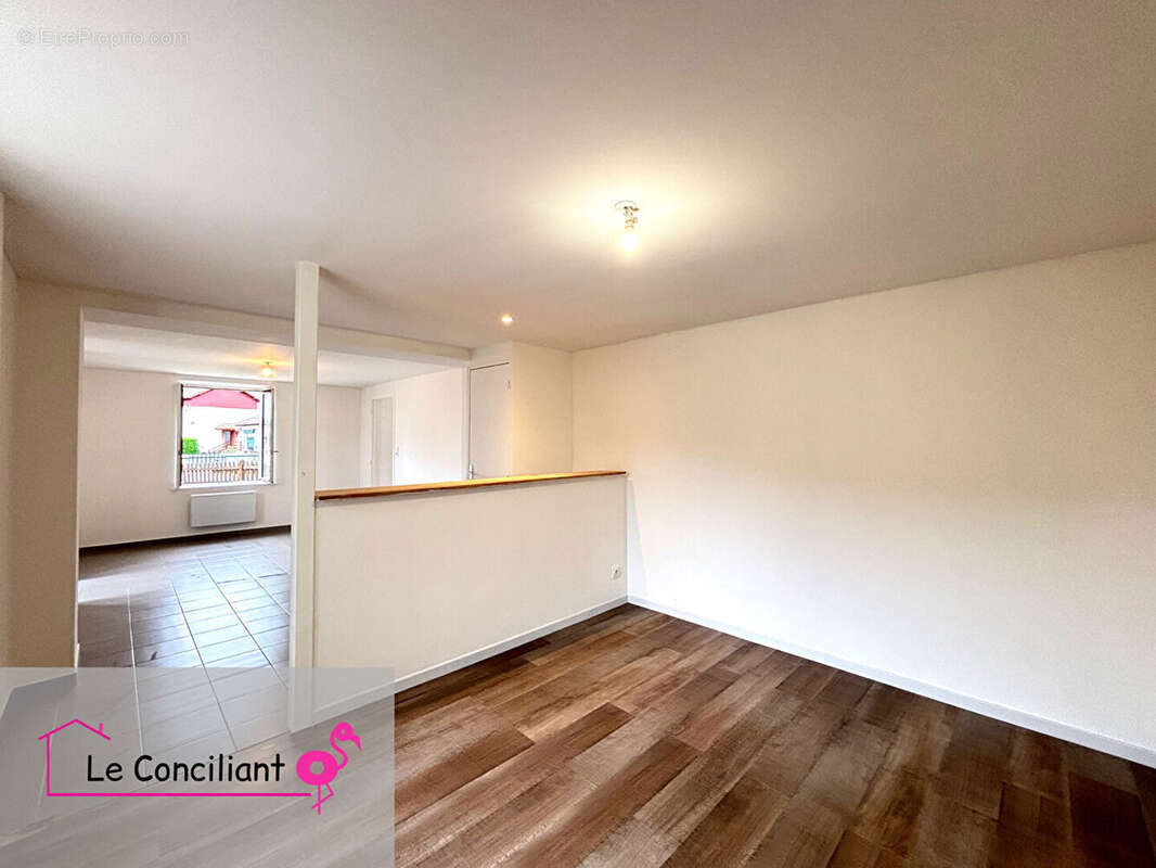 Appartement à LE VAL-D&#039;AJOL