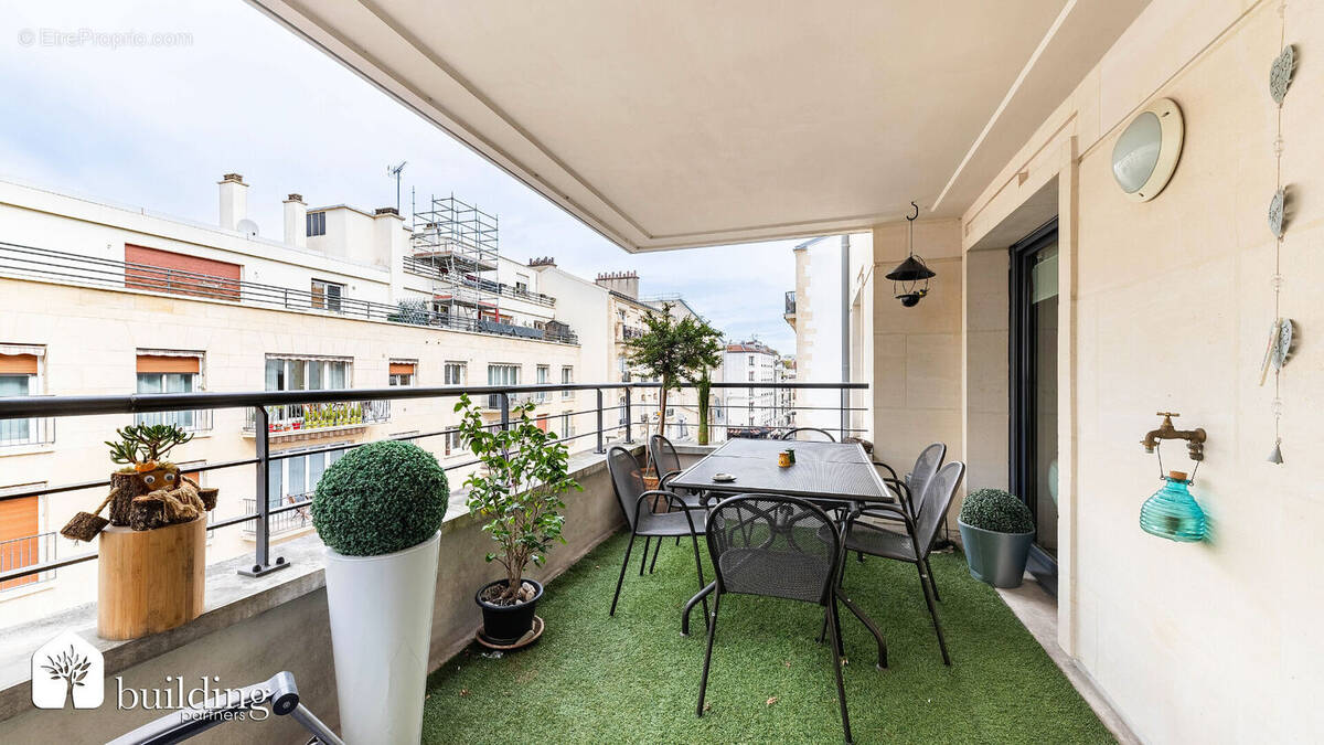 Appartement à LEVALLOIS-PERRET