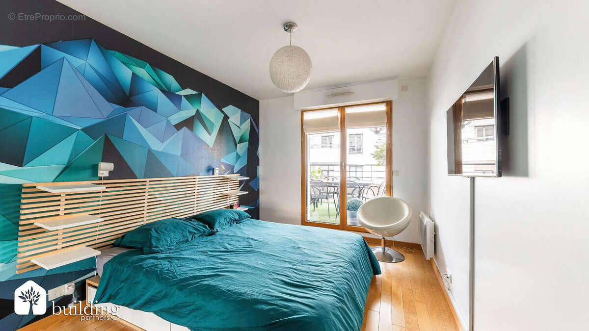 Appartement à LEVALLOIS-PERRET