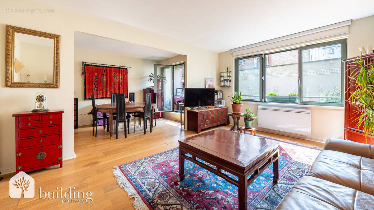 Appartement à LEVALLOIS-PERRET