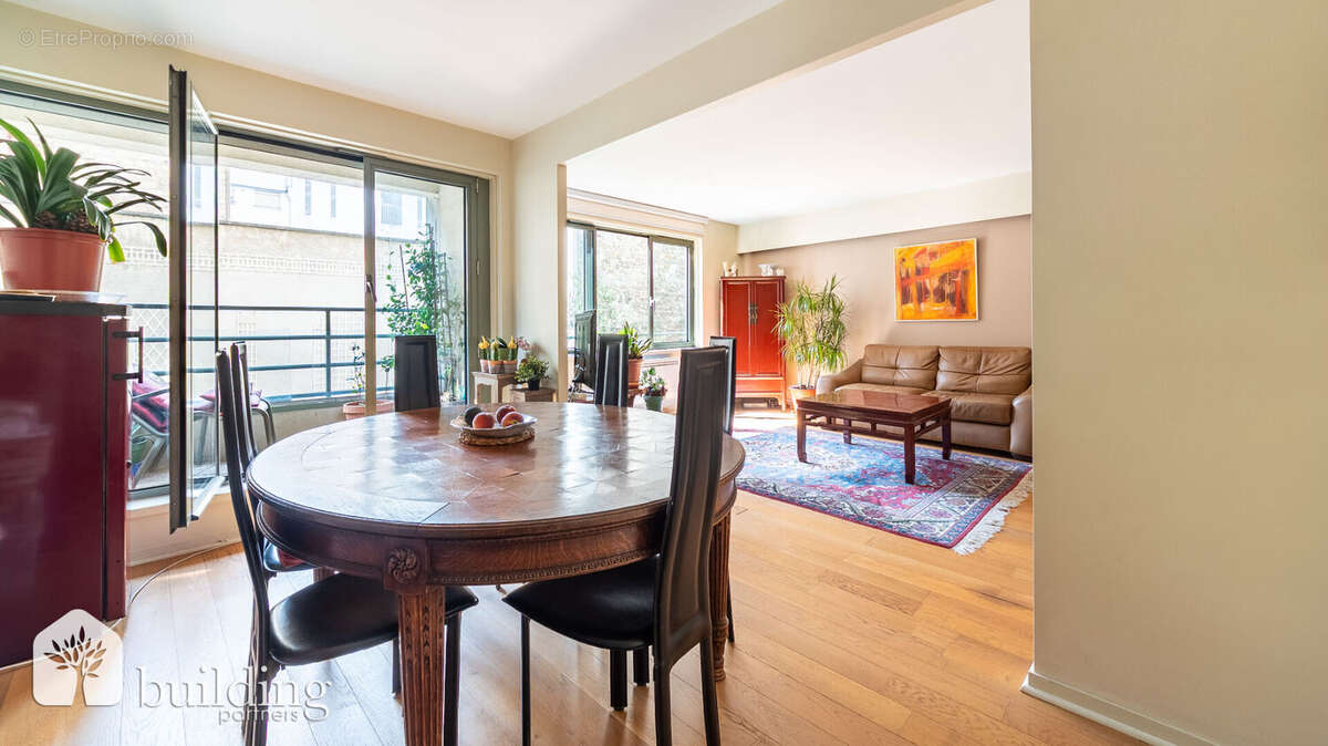 Appartement à LEVALLOIS-PERRET