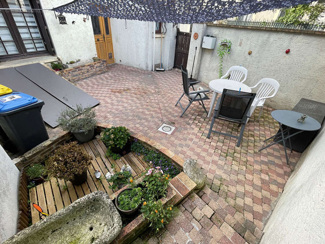 Maison à NEUILLY-EN-THELLE