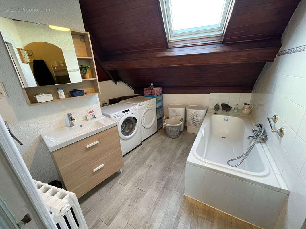 Maison à NEUILLY-EN-THELLE