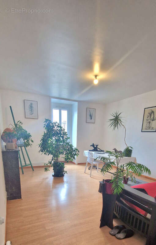 Appartement à ARPAJON