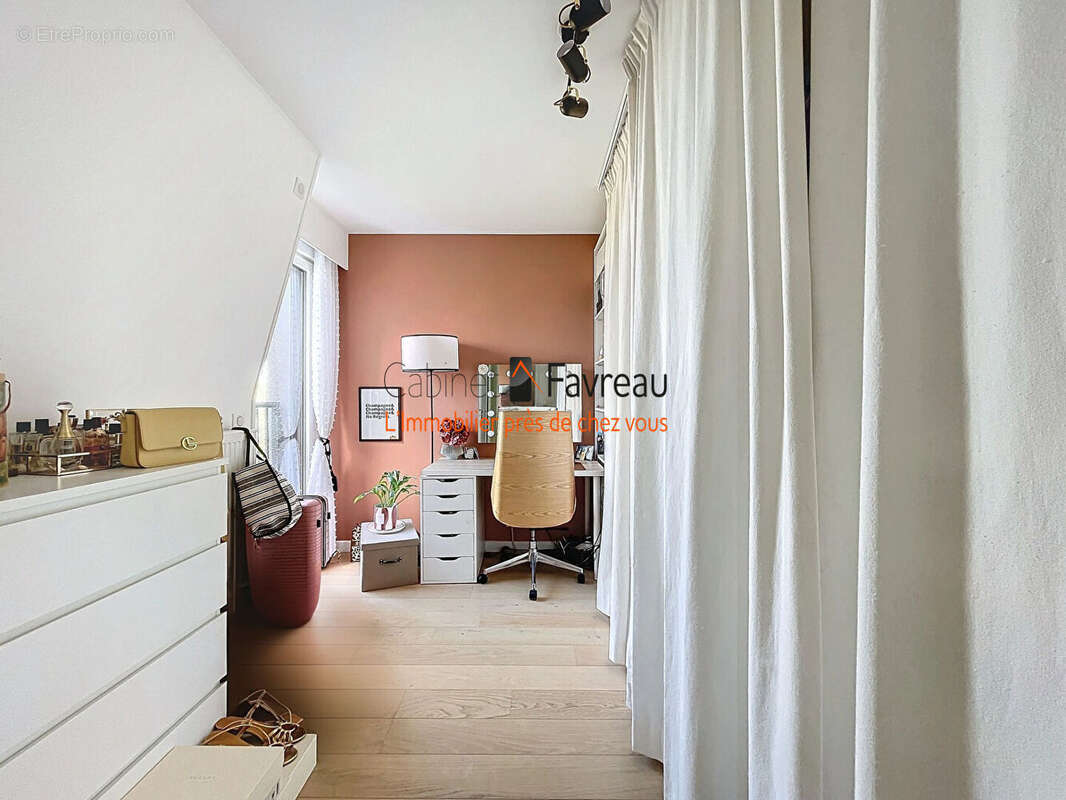 Appartement à LE KREMLIN-BICETRE