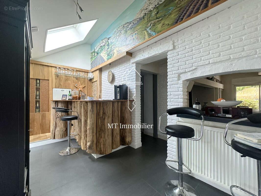 Maison à ESTREELLES